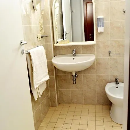 In Guest - New Cirene Double Comfort And Half Package *