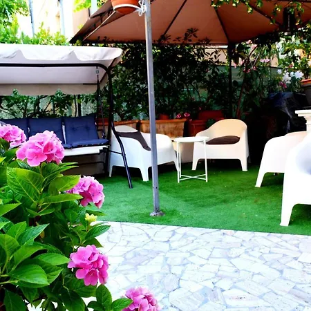 In Guest - New Cirene Double Comfort And Half Package Penzion