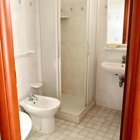 In Guest - New Cirene Double Comfort And Half Package Penzion